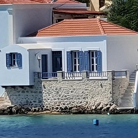 Halki Sea Breeze - A Waterfront Villa Dış mekan fotoğraf