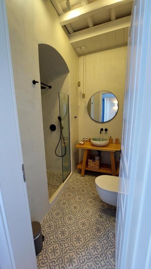 Halki Sea Breeze - A Waterfront Villa Dış mekan fotoğraf
